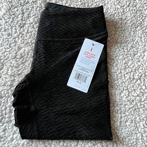 Lucy Studio Hatha Capri Legging Veneer Size L - Picture 3 of 6